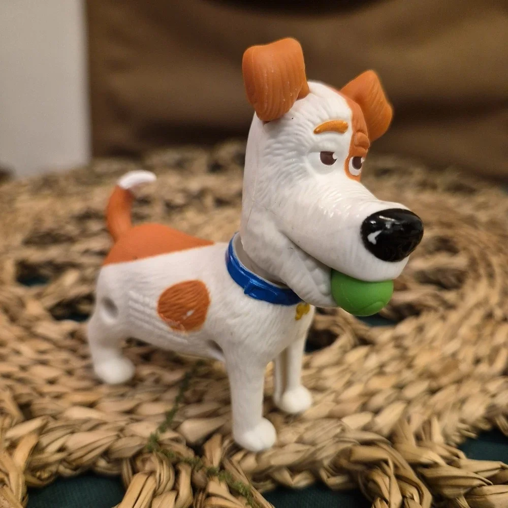 ✅McDonald's 2019 The Secret Life of Pets 2 Tail Wagging Max Toy Figure#️⃣14